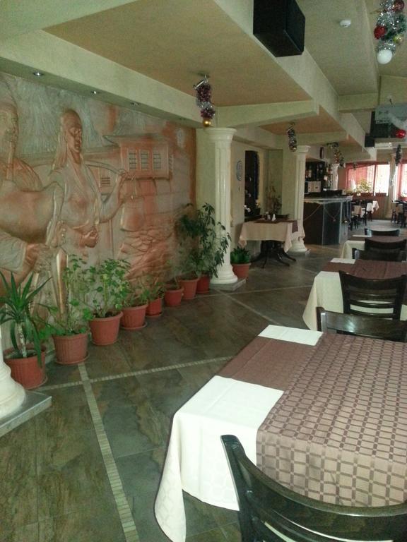 Family Hotel Yola チェペラレ エクステリア 写真